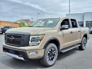 2020 Nissan Titan