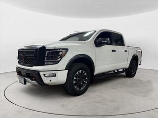 2023 Nissan Titan