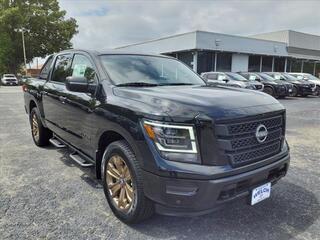 2024 Nissan Titan
