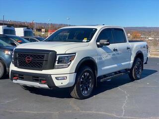 2024 Nissan Titan