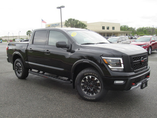 2021 Nissan Titan