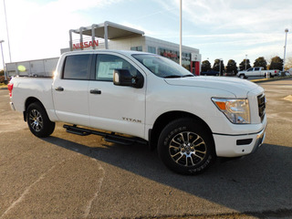 2022 Nissan Titan for sale in Clarksville TN