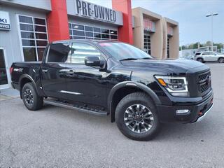 2024 Nissan Titan