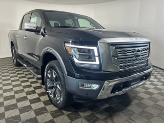 2024 Nissan Titan for sale in Lyndhurst NJ