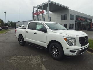 2024 Nissan Titan for sale in Clarksville TN