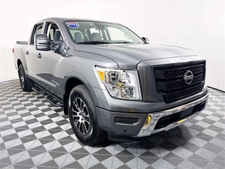2024 Nissan Titan
