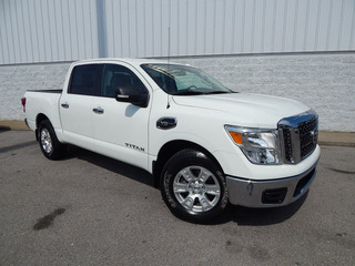 2017 Nissan Titan for sale in Clarksville TN