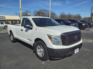 2017 Nissan Titan