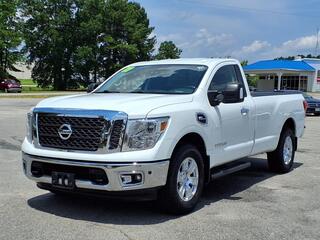 2017 Nissan Titan