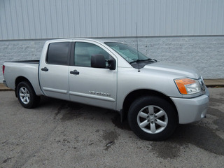 2010 Nissan Titan for sale in Clarksville TN