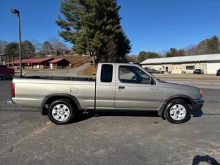 2000 Nissan Frontier for sale in Leicester NC