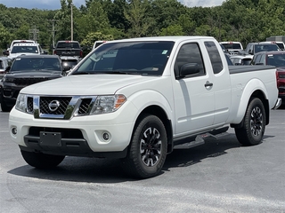 2020 Nissan Frontier