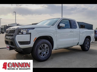 2025 Nissan Frontier