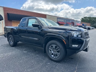 2025 Nissan Frontier for sale in Independence MO