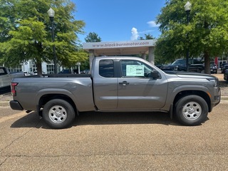 2025 Nissan Frontier