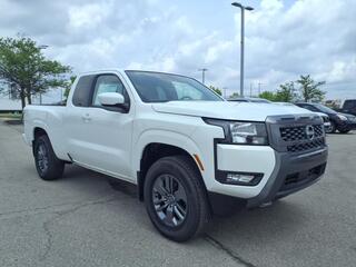 2025 Nissan Frontier