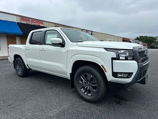 2025 Nissan Frontier