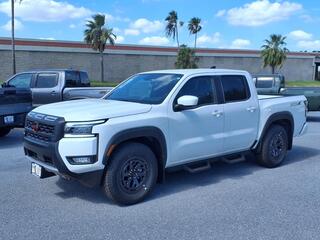 2025 Nissan Frontier