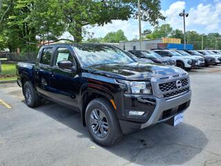 2025 Nissan Frontier