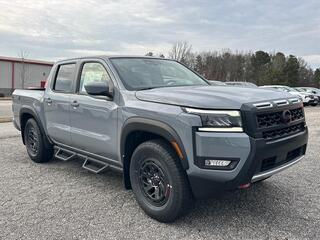 2026 Nissan Frontier for sale in Independence MO