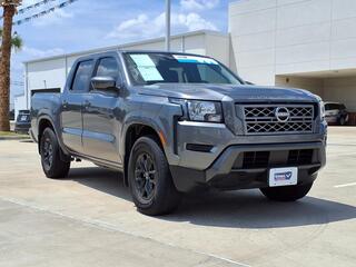 2024 Nissan Frontier