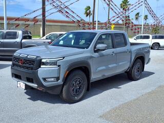 2025 Nissan Frontier