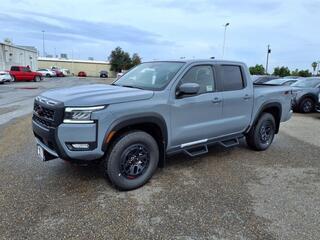 2025 Nissan Frontier
