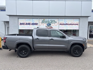 2023 Nissan Frontier