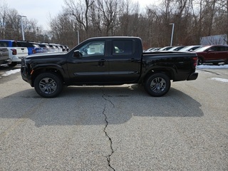2025 Nissan Frontier