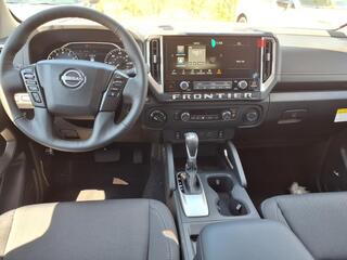 2025 Nissan Frontier