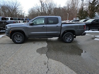 2025 Nissan Frontier