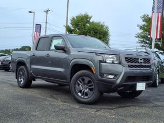 2025 Nissan Frontier for sale in Stratham NH
