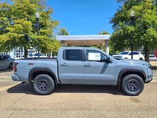 2025 Nissan Frontier