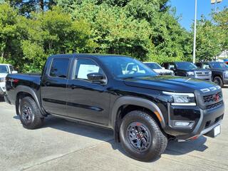 2025 Nissan Frontier