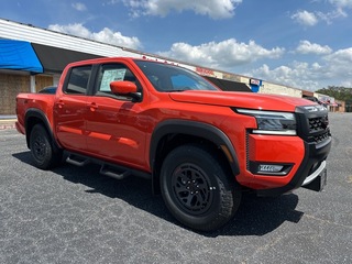 2025 Nissan Frontier