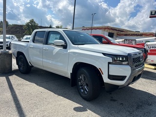2026 Nissan Frontier for sale in Greensburg PA