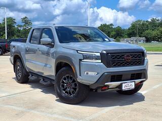 2023 Nissan Frontier