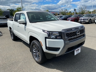 2025 Nissan Frontier for sale in Manchester NH