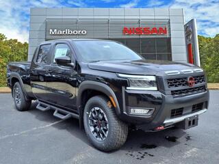 2025 Nissan Frontier