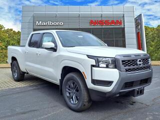 2025 Nissan Frontier