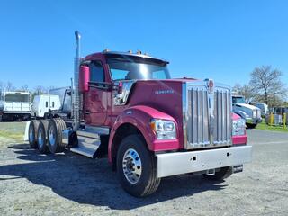 1996 Kenworth W990