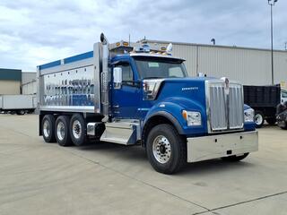 2026 Kenworth W990