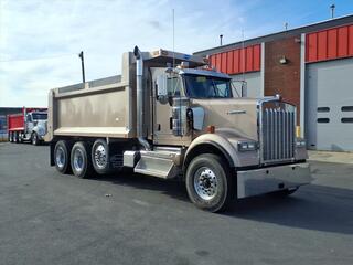 2026 Kenworth W 900