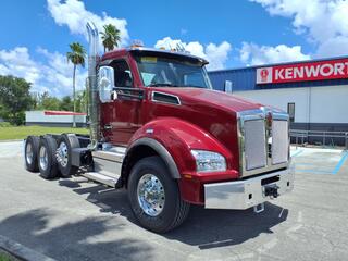 2026 Kenworth T880
