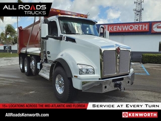 2025 Kenworth T880