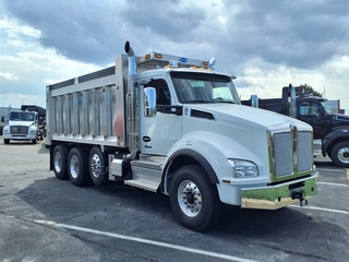 2026 Kenworth T880