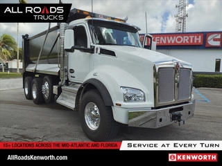 2025 Kenworth T880