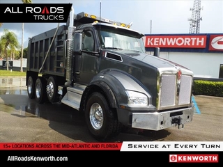 2025 Kenworth T880