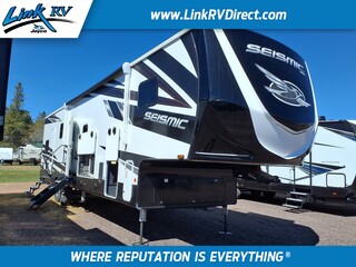 2022 Jayco Seismic