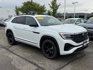 2026 Volkswagen Atlas Cross Sport for sale in Janesville WI